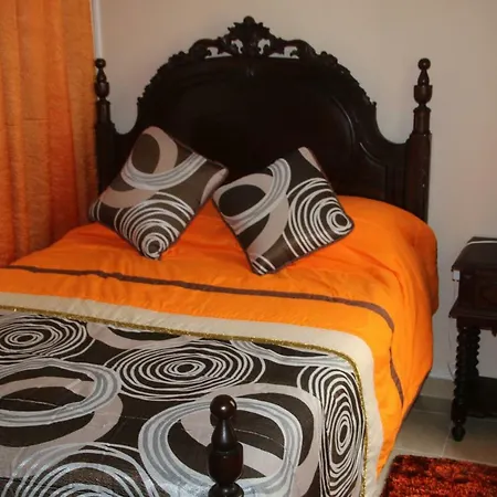 Salvador Beach House Ii